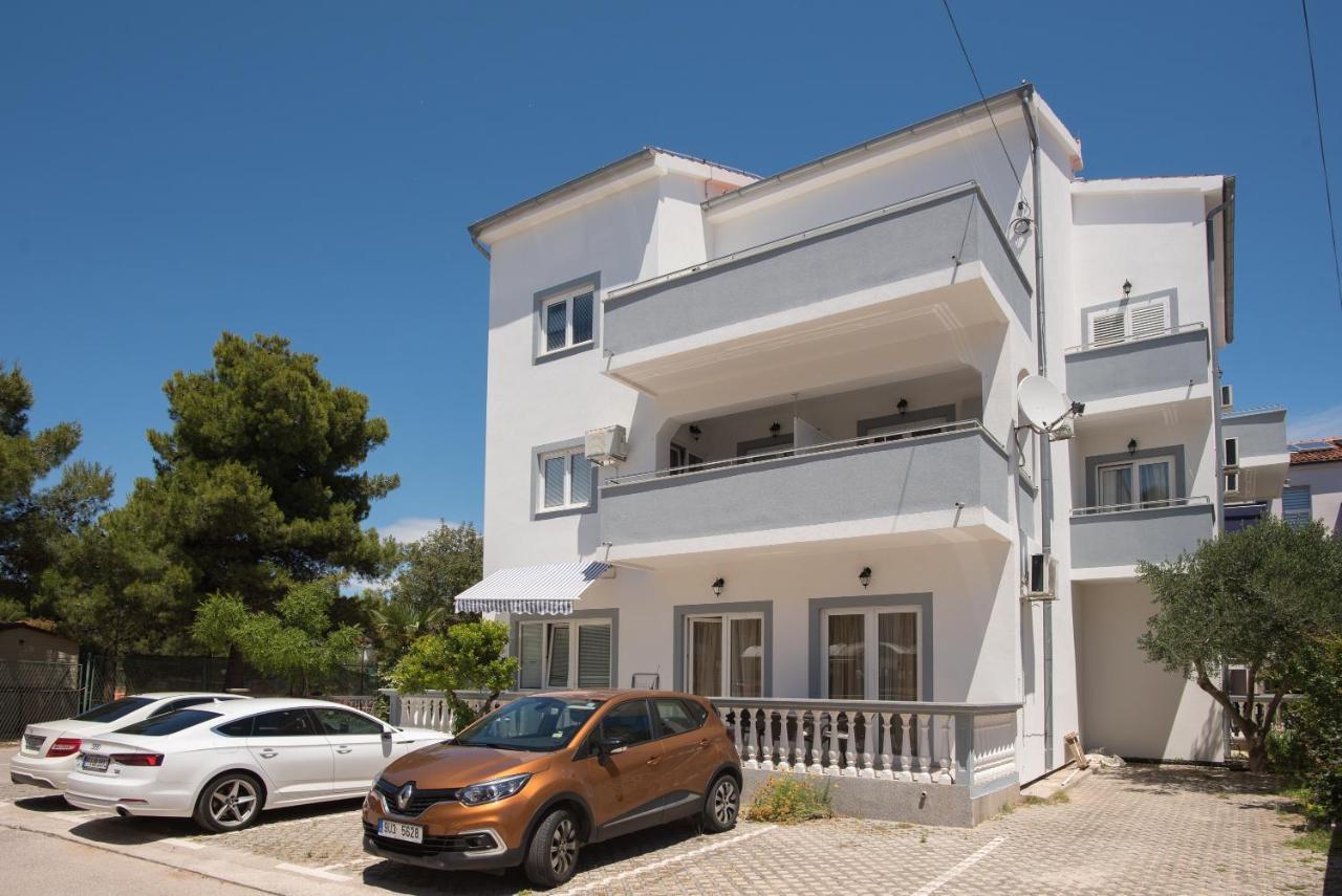 Apartments Lovric Vodice Luaran gambar