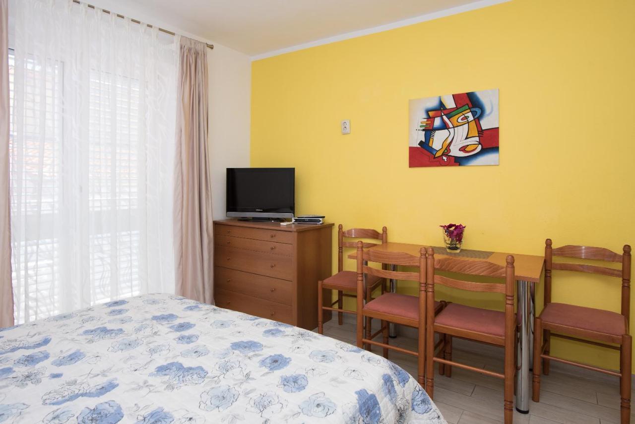 Apartments Lovric Vodice Luaran gambar