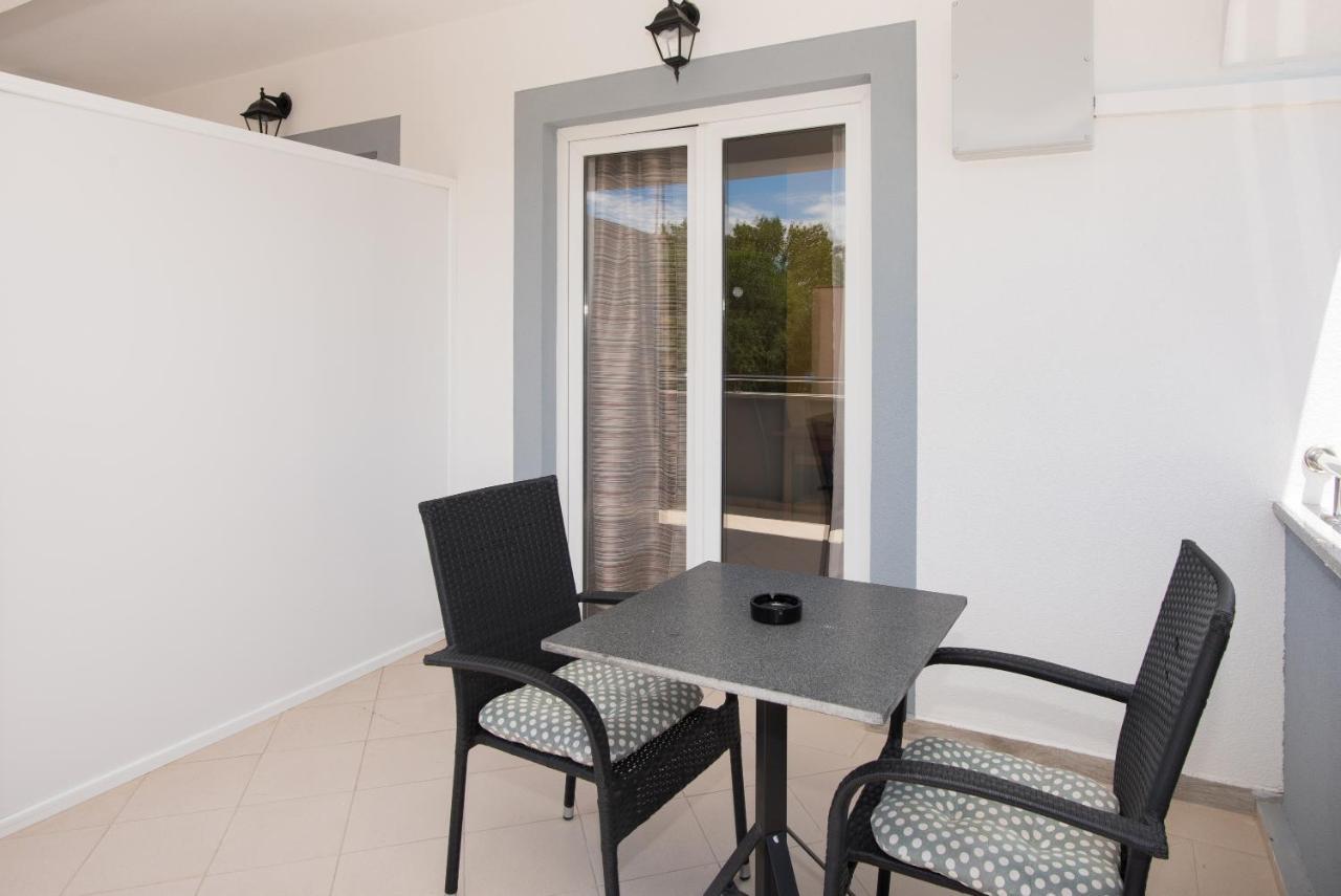 Apartments Lovric Vodice Luaran gambar