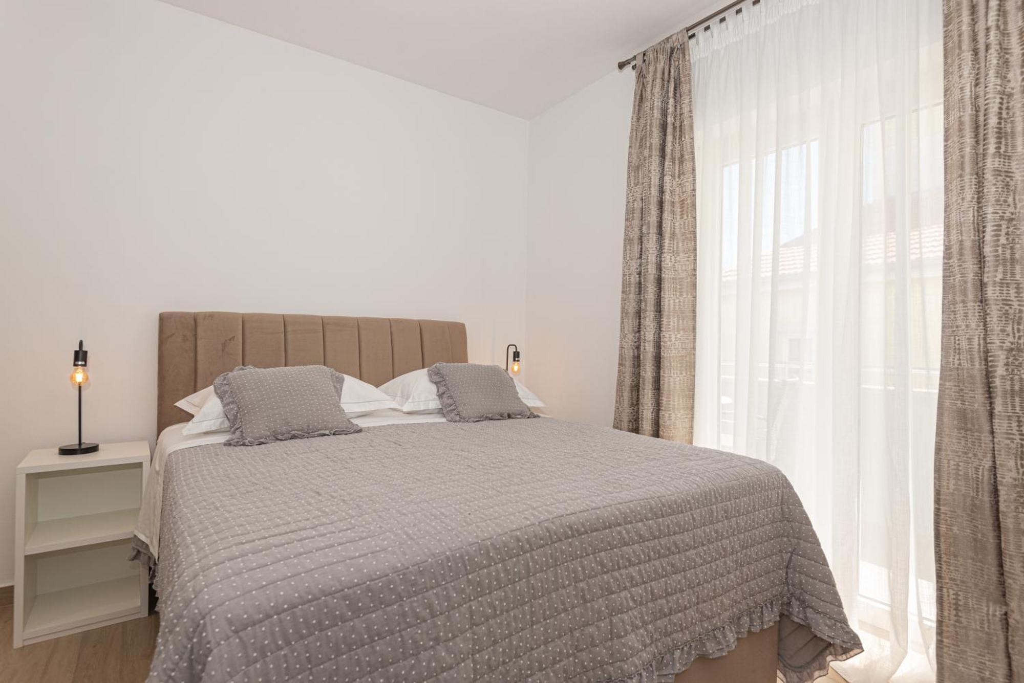 Apartments Lovric Vodice Luaran gambar